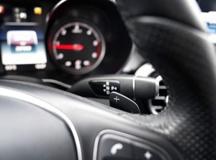 Mercedes-Benz - C-class