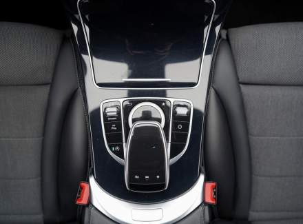 Mercedes-Benz - C-class