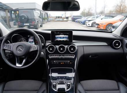 Mercedes-Benz - C-class