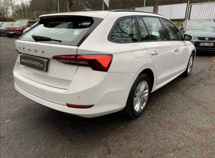 Škoda - Octavia