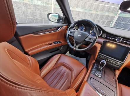 Maserati - Quattroporte