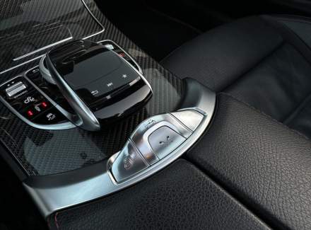 Mercedes-Benz - C-class