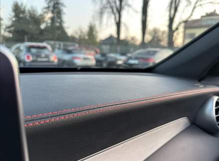 Mercedes-Benz - C-class