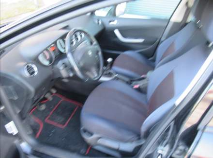 Peugeot - 308