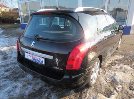 Peugeot - 308