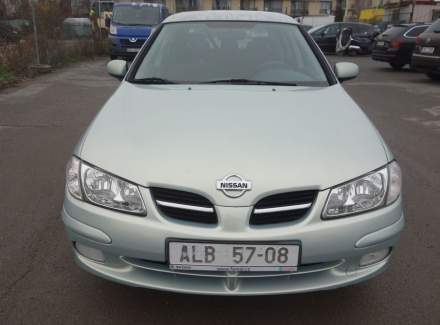 Nissan - Almera