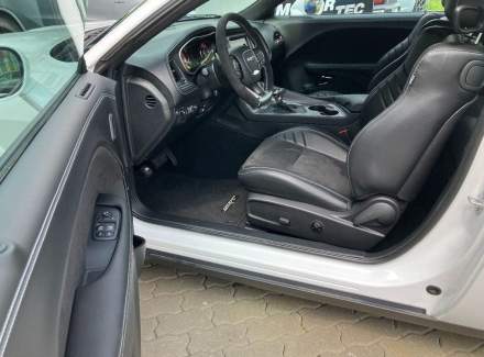 Dodge - Challenger