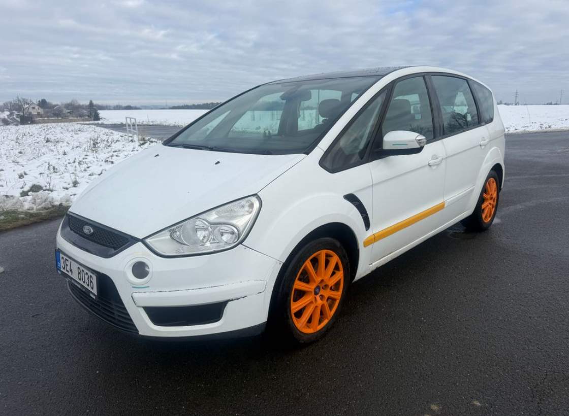 Ford - S-MAX