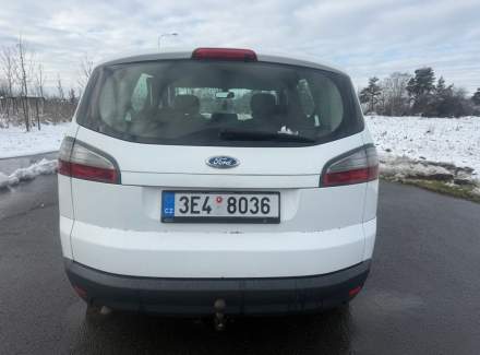 Ford - S-MAX