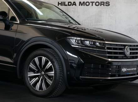 Volkswagen - Touareg