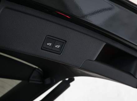 Volkswagen - Touareg