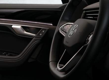 Volkswagen - Touareg