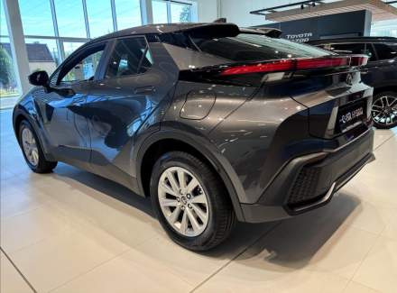 Toyota - C-HR