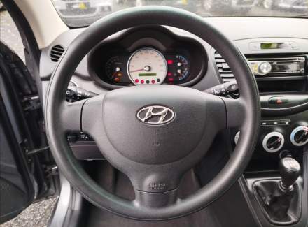 Hyundai - i10