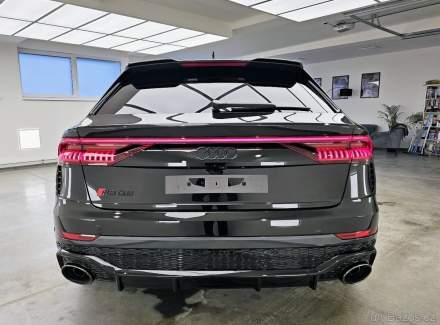 Audi - RS Q8