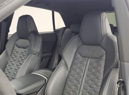 Audi - RS Q8