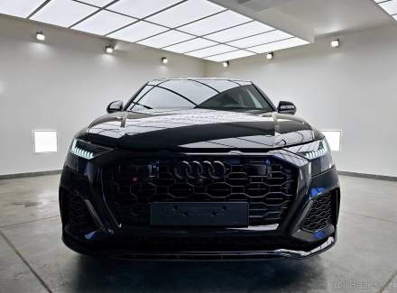Audi - RS Q8