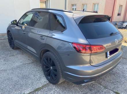 Volkswagen - Touareg