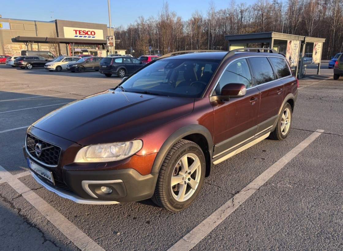 Volvo - XC70
