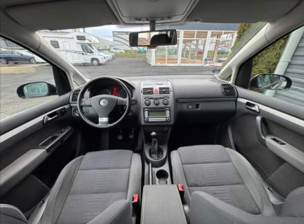 Volkswagen - Touran