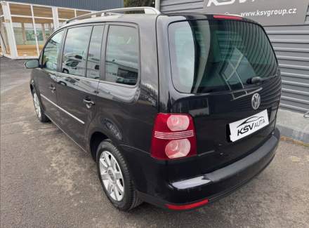 Volkswagen - Touran