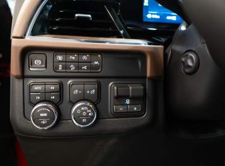 Chevrolet - Suburban