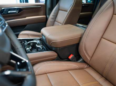 Chevrolet - Suburban