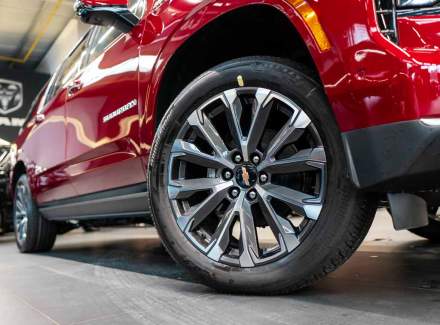 Chevrolet - Suburban