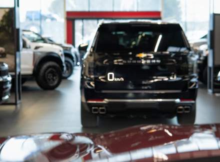 Chevrolet - Suburban