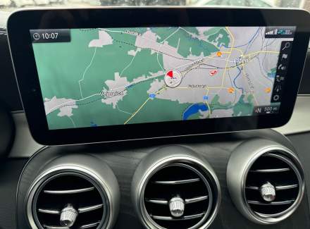 Mercedes-Benz - C-class