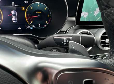 Mercedes-Benz - C-class