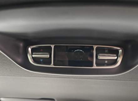 Mercedes-Benz - V-class