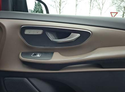 Mercedes-Benz - V-class