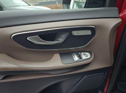 Mercedes-Benz - V-class