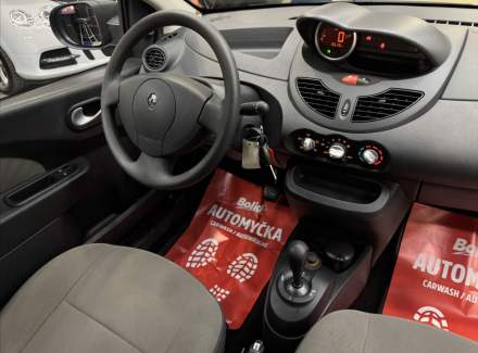 Renault - Twingo