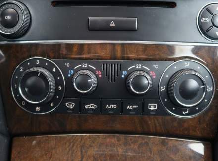 Mercedes-Benz - C-class