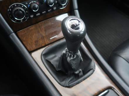 Mercedes-Benz - C-class