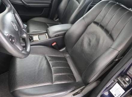 Mercedes-Benz - C-class