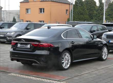 Jaguar - XF