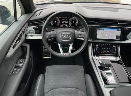 Audi - Q7