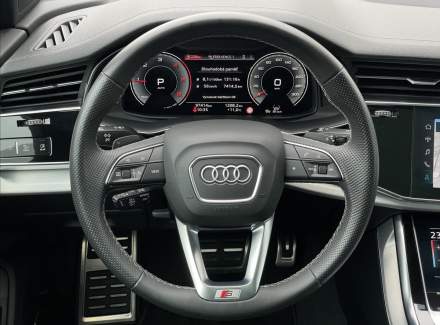Audi - Q7