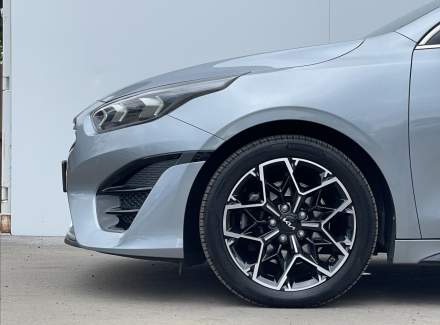 Kia - Pro Cee'd