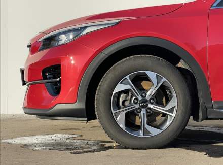 Kia - XCeed