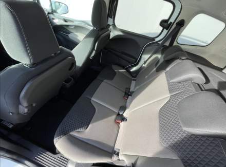 Ford - Tourneo Courier