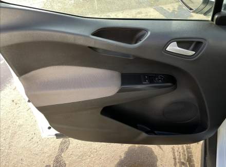 Ford - Tourneo Courier