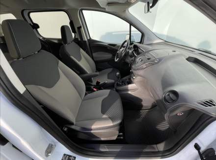Ford - Tourneo Courier