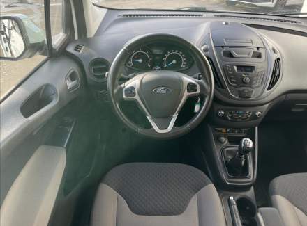 Ford - Tourneo Courier