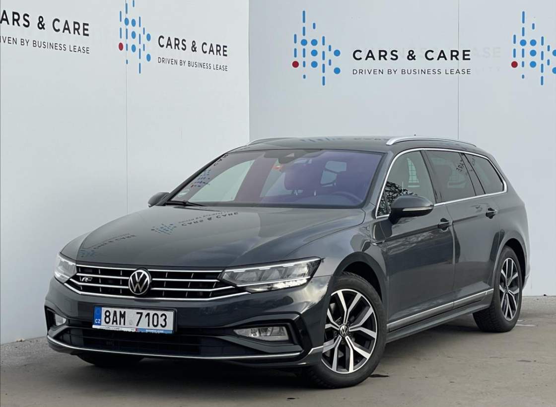 Volkswagen - Passat