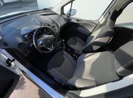 Ford - Tourneo Courier