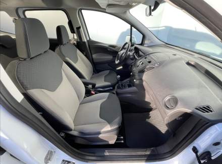 Ford - Tourneo Courier